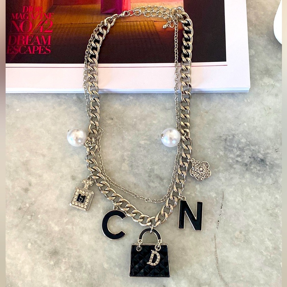 Charm link necklace